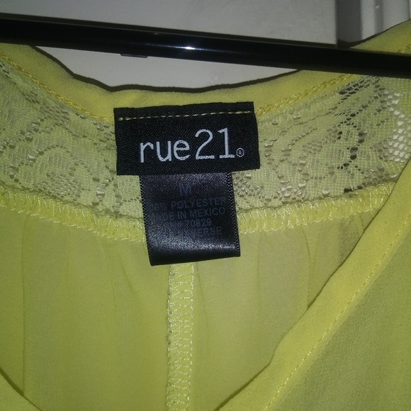 Yellow long sleeve shirt - Picture 4 of 4